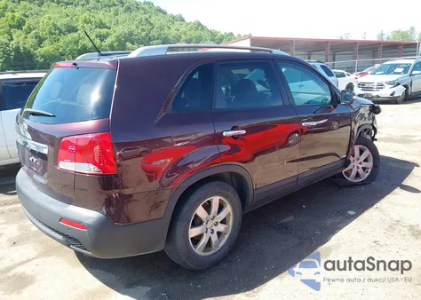 2013 Kia Sorento Lx z USA, uszkodzony, nr VIN 5XYKTDA6XDG354957